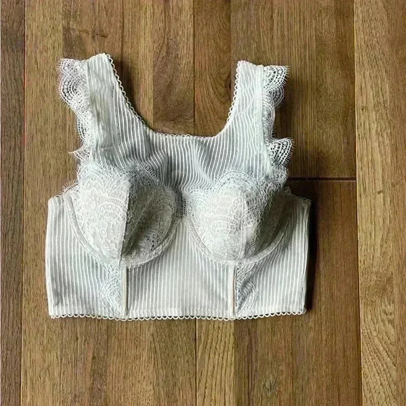 Victoria’s Secret Cream‎ Lace Bustier Sz 34C Intimate Coquette Cottagecore - Picture 1 of 7